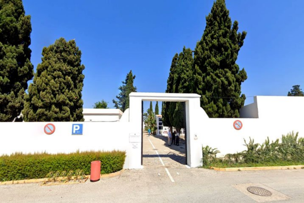 Cementerio Municipal de Utrera, Sevilla https://www.cementerio.info/ 